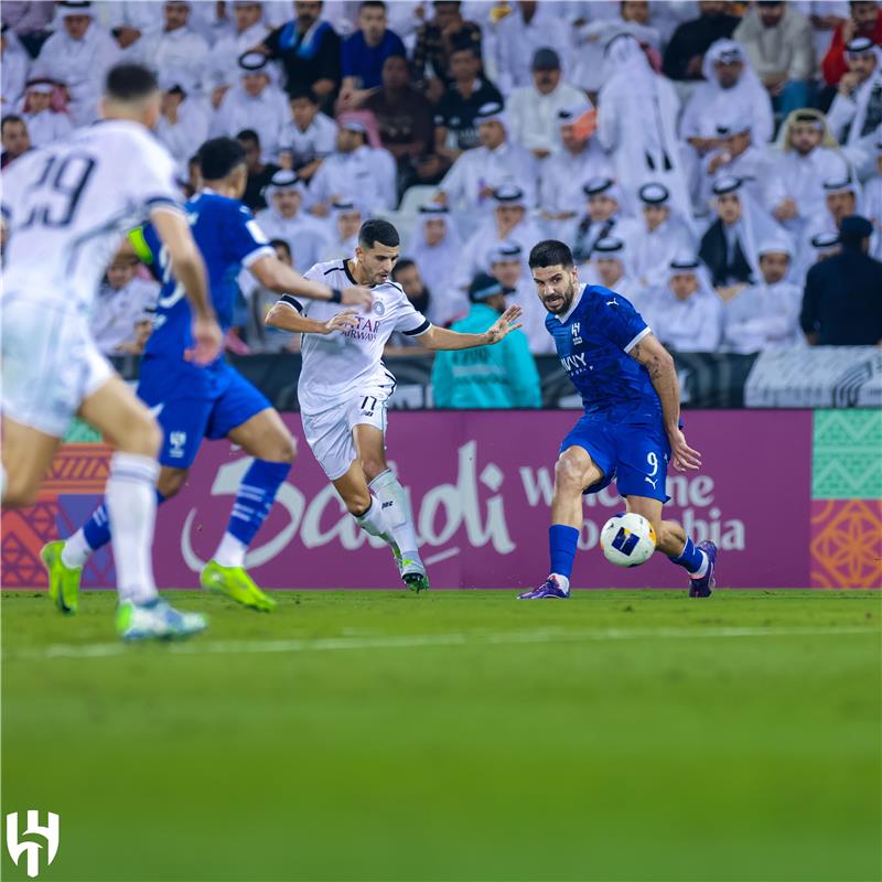 تشكيل الهلال أمام الشباب في الدوري السعودي.. ميتروفيش يقود الهجوم