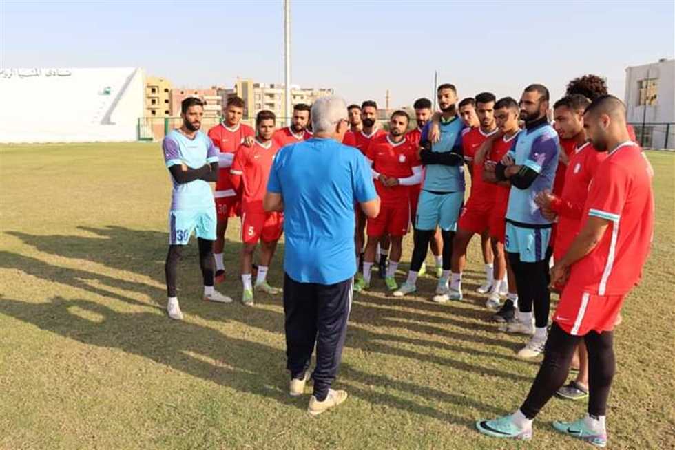 دوري المظاليم: حل أزمة مستحقات لاعبي المنيا.. وقناوي يتوعد تطبيق الجزاءات