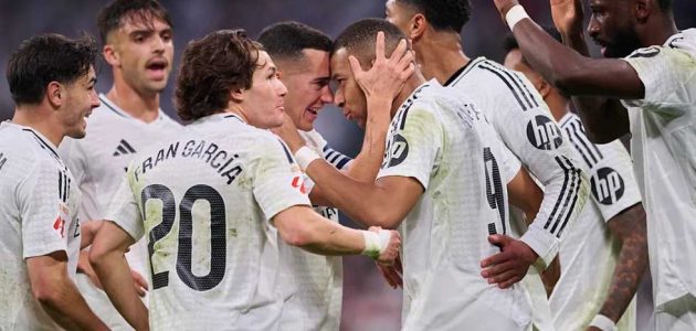 جماهير ريال مدريد تهاجم لاعبي الفريق وأنشيلوتي قبل مباراة سيلتا فيجو.. ماذا فعلت؟