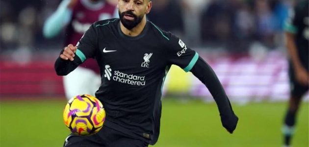 سلوت: محمد صلاح لم يعد يفاجئني.. ولا أمتلك السيطرة على مستقبله مع ليفربول