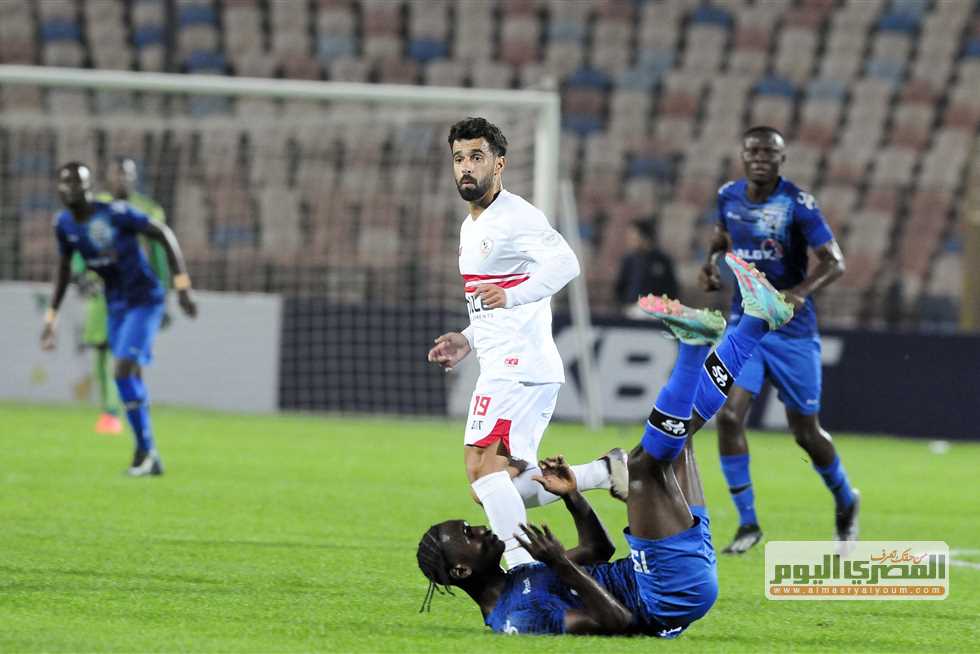 عبدالله السعيد يتخذ قرارًا مفاجئًا بشأن الرحيل عن الزمالك.. شوبير يكشف التفاصيل