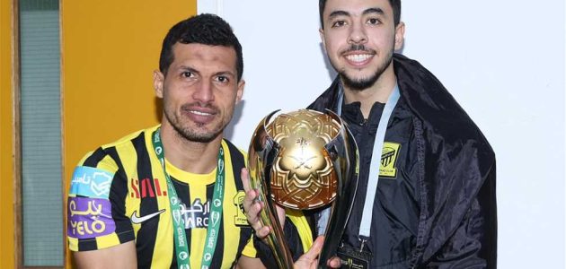 «ارتداء قميصه شرف».. لاعب اتحاد جدة يكشف حقيقة مفاوضات الأهلي