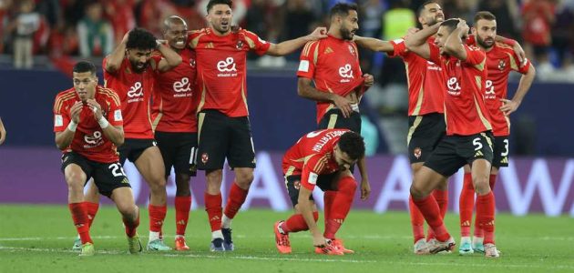 هل وقع نجم الأهلي لـ الزمالك؟.. مصدر يُجيب