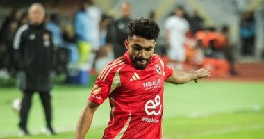 خالد عبد الفتاح يعود لقائمة الأهلى فى مباراة أورلاندو بيراتس اليوم