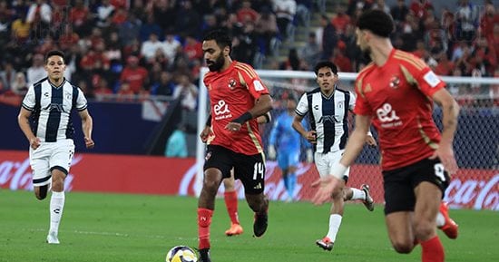 حارس باتشوكا: مواجهة ريال مدريد حلم.. وركلة كهربا كانت حياة أو موت