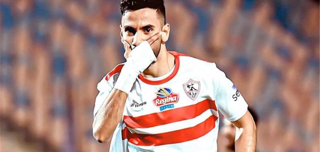 شارك 13 دقيقة.. ناصر ماهر يغادر مباراة الزمالك وسيراميكا كليوباترا مصابًا