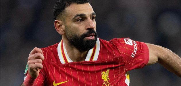 رسميًا | شركة EA SPORTS تعلن فريق العام.. موقف محمد صلاح