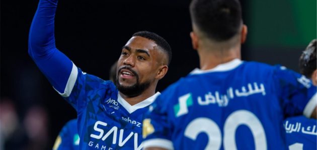 الهلال يواصل صدارته لـ الدوري السعودي برباعية أمام الوحدة