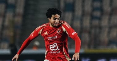 محمد هانى يقود الجبهة اليمنى للأهلى في مباراة فاركو بالدوري